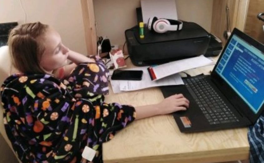 Year 6 B completing her home learning tasks 26 March 2020